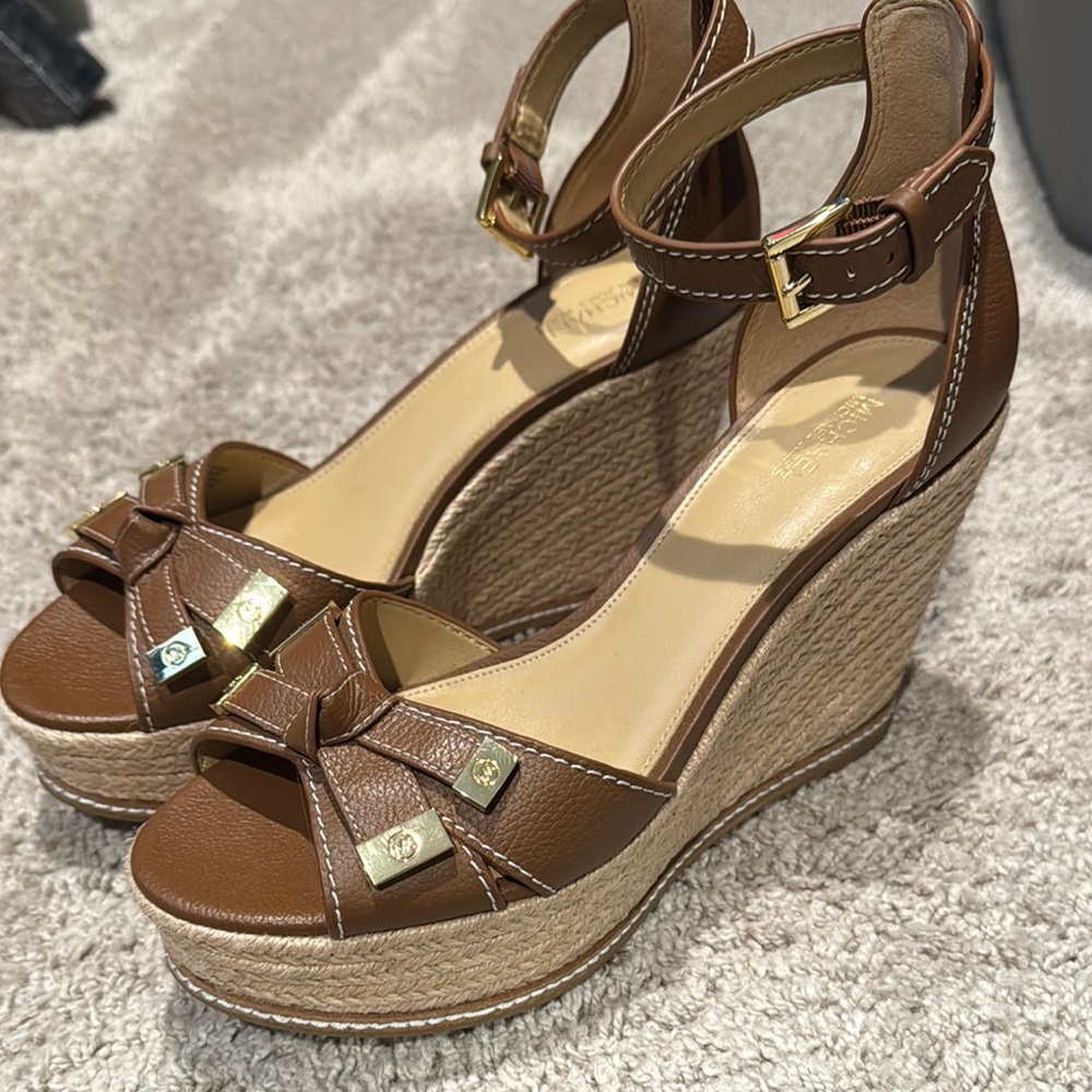 Michael Kors Dark Tan Wedge Sandals Sz 8